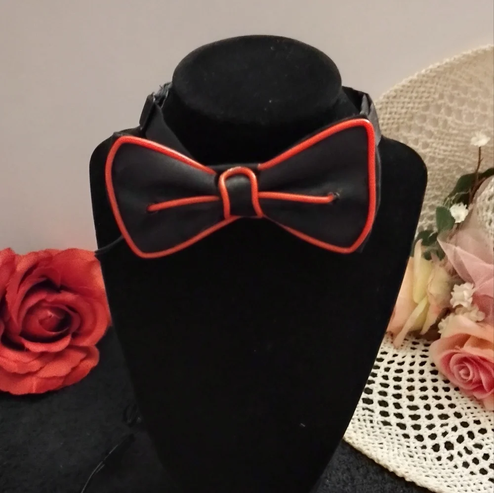 🎃 Light up Adjustable Bow Tie Halloween Costume Accessory Battery operated